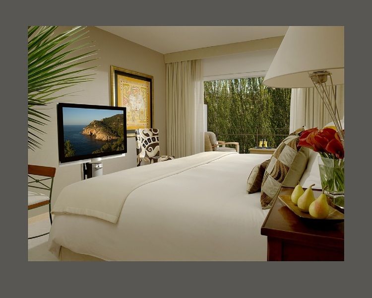 Smartr Hotel 4*